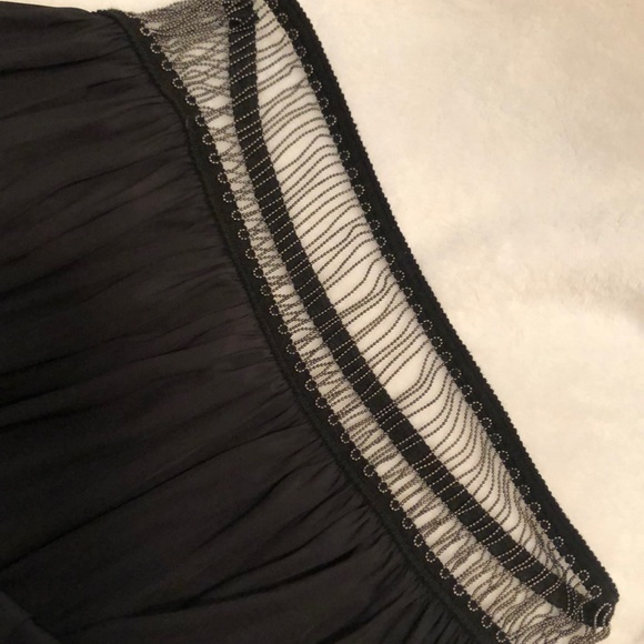 Off he shoulder black top - Picture 3 of 3